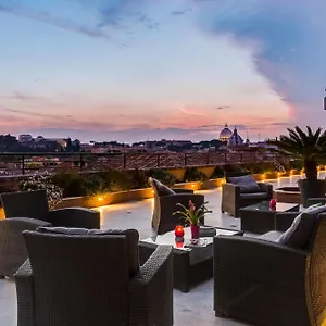 2* Гостевой дом Navona Queen Rooftop